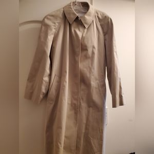 LONDON FOG TRENCH COAT